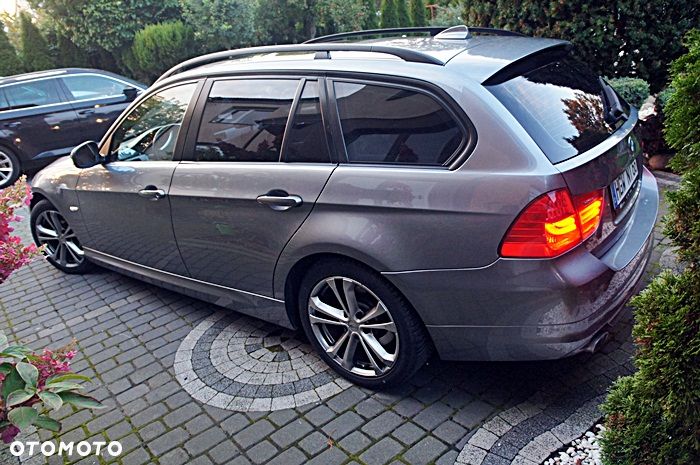 BMW Seria 3 320d DPF - 12