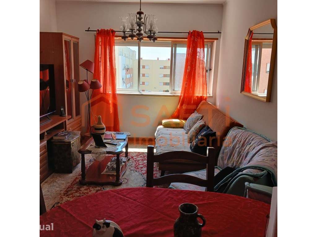 Excelente apartamento T2, em Almada - Grande imagem: 2/25