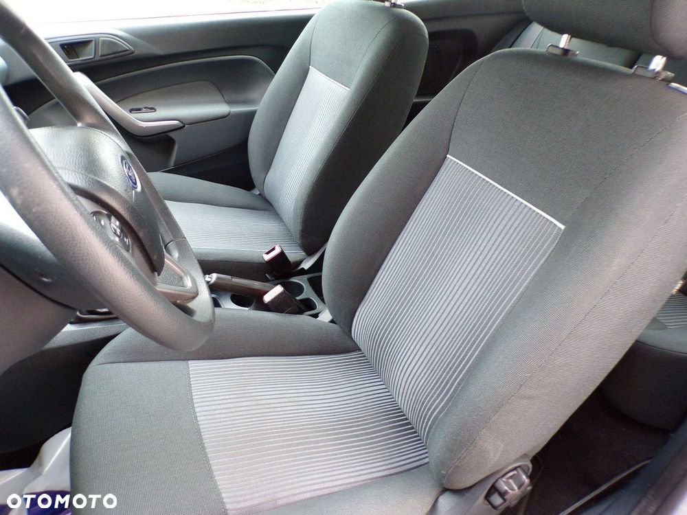 Ford Fiesta - 20