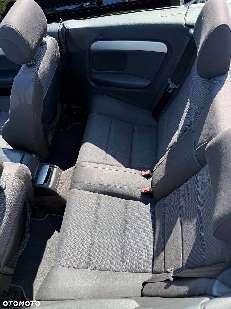 Audi A4 Cabrio - 12