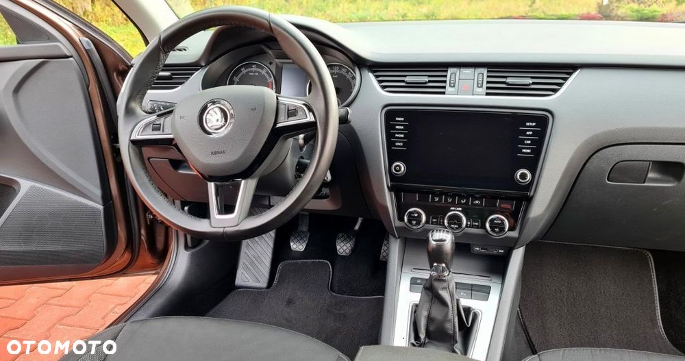 Skoda Octavia 1.5 TSI ACT Ambition - 5