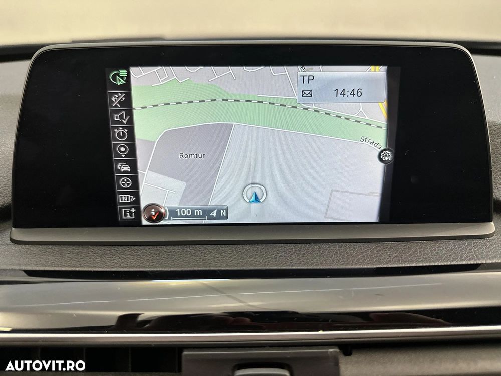 BMW Seria 3 318i Touring Aut. - 19