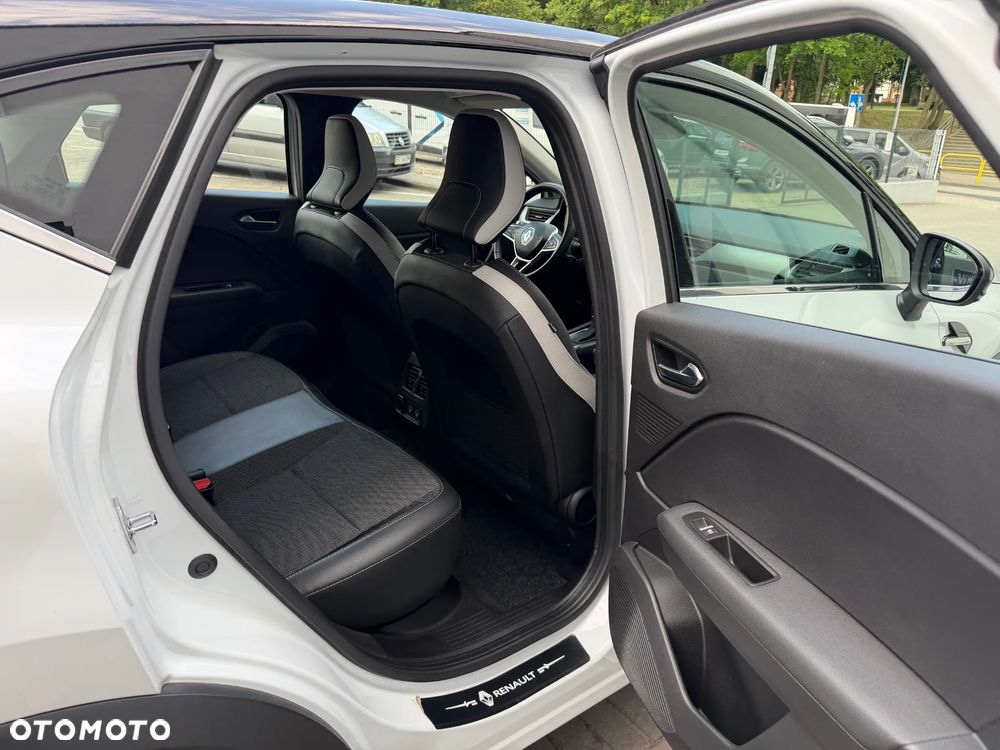 Renault Captur 1.3 TCe mHEV Intens EDC - 21
