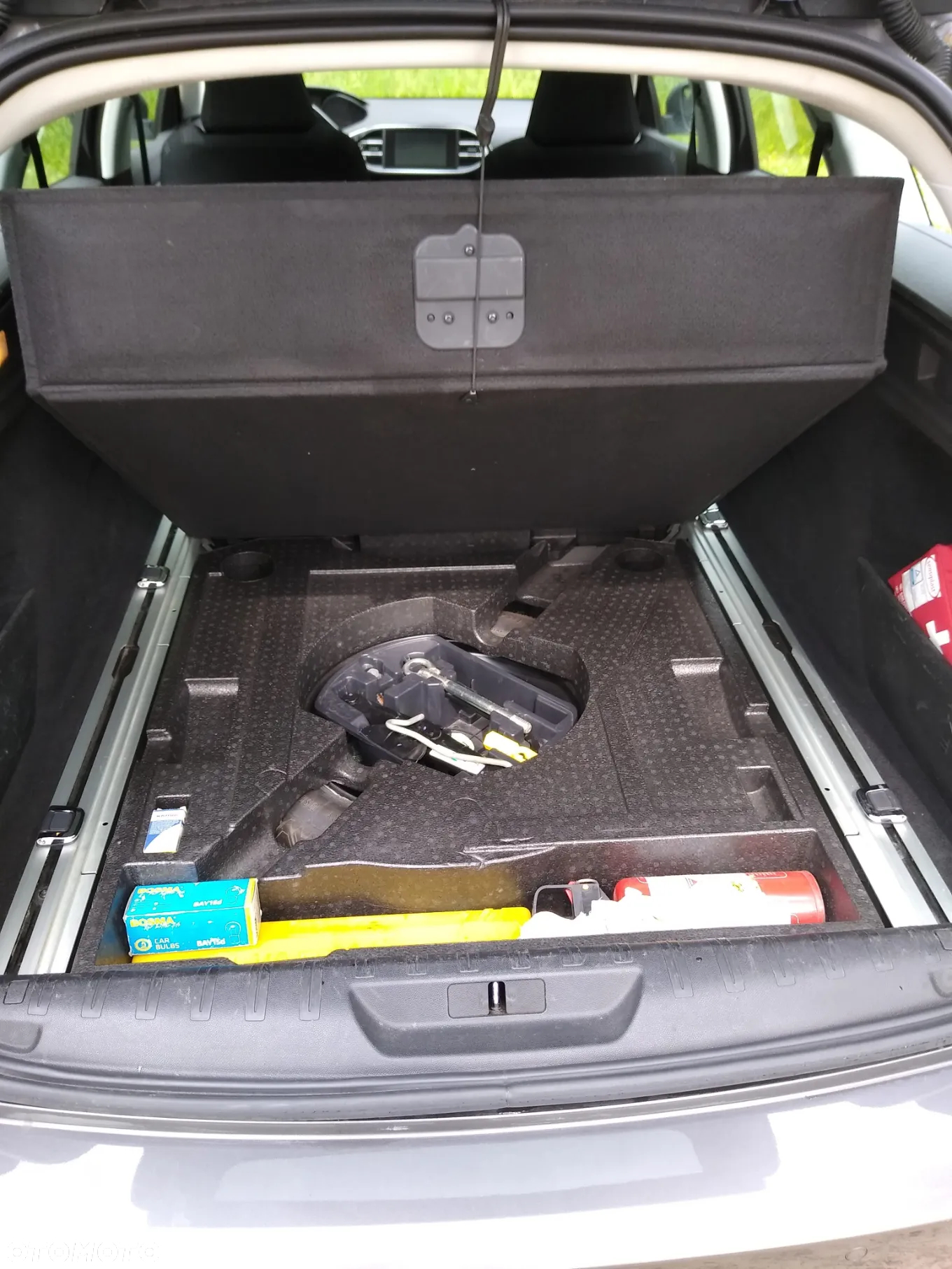 Peugeot 308 SW BlueHDi 150 Stop & Start Business-Line - 13