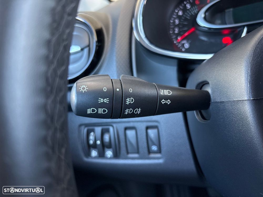 Renault Clio Sport Tourer 0.9 TCe Limited Edition - 14