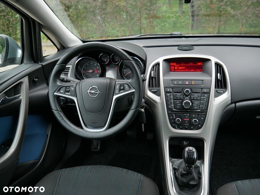 Opel Astra 1.4 Turbo Design Edition - 8