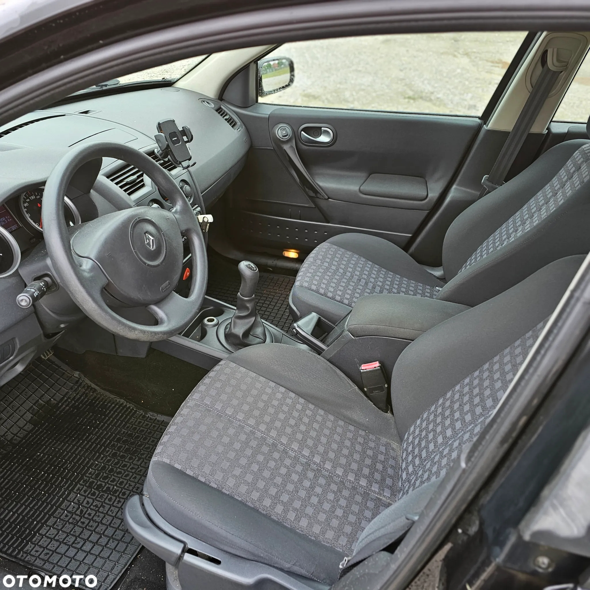 Renault Megane 1.6 Authentique - 9
