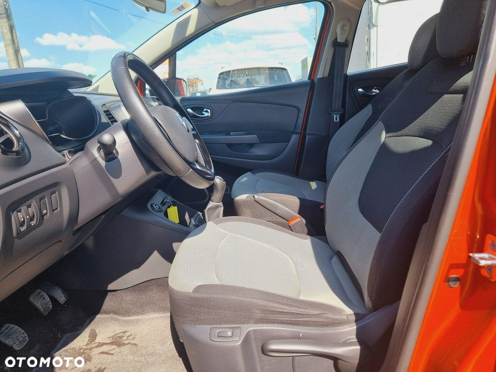 Renault Captur - 10