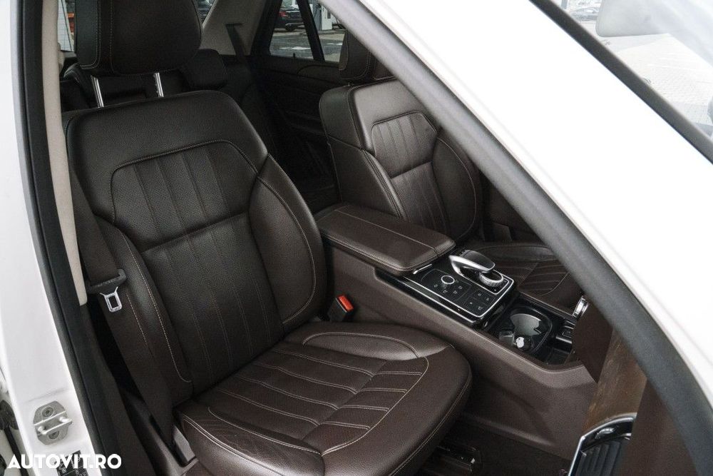 Mercedes-Benz GLE - 12