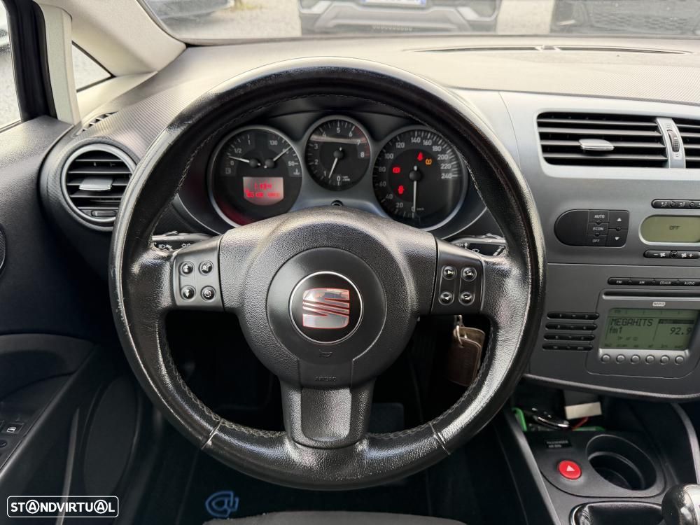 SEAT Leon 1.4 TSI Sport - 17