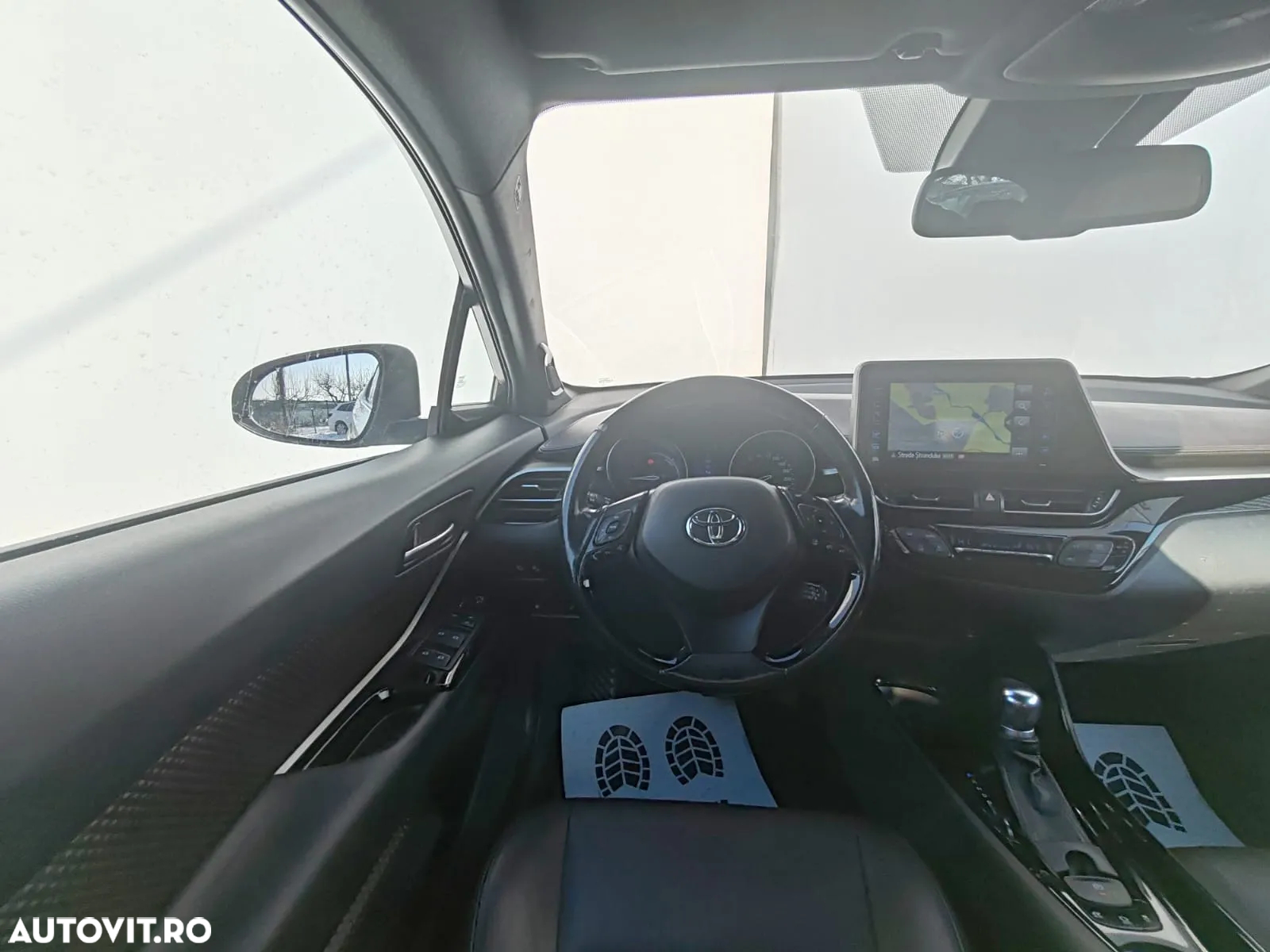 Toyota C-HR 1.8 HSD 4x2 CVT C-lassy LED - 10
