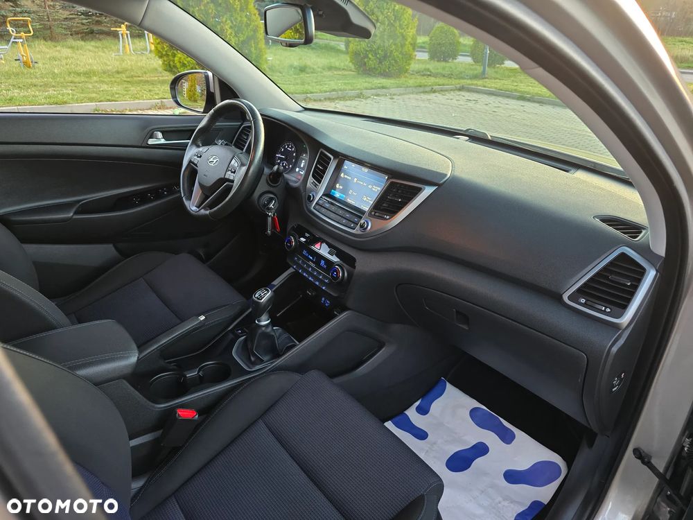 Hyundai Tucson 1.6 GDi 2WD Premium - 32