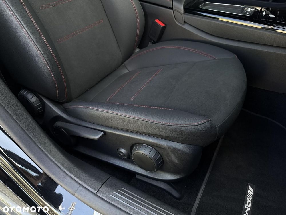 Mercedes-Benz CLA - 23