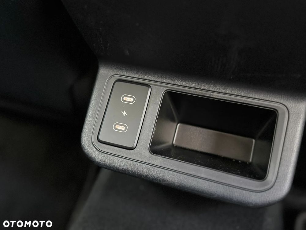 Kia K4 - 33