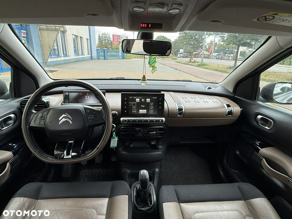 Citroën C4 Cactus - 17