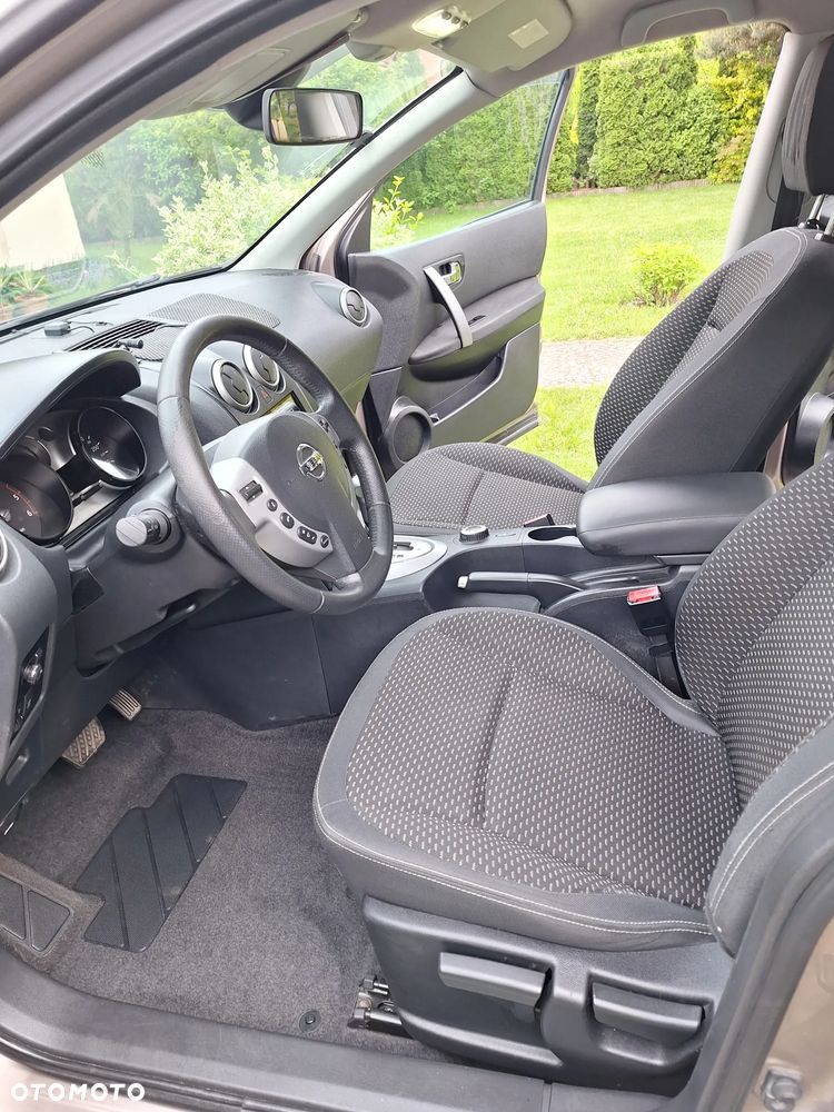 Nissan Qashqai 2.0 dCi 4 x 4 DPF acenta - 8
