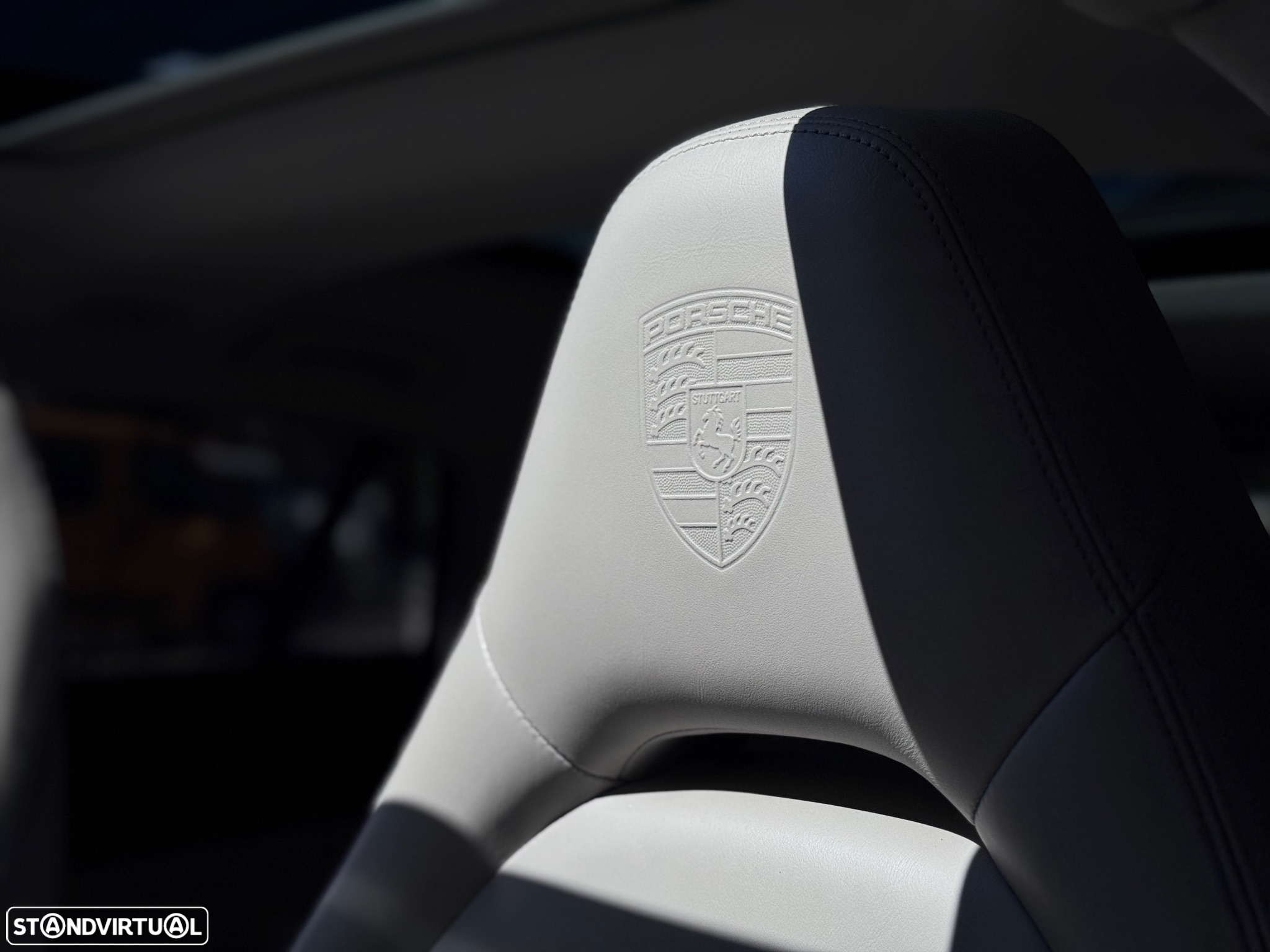 Porsche Panamera Sport Turismo 4 E-Hybrid - 11
