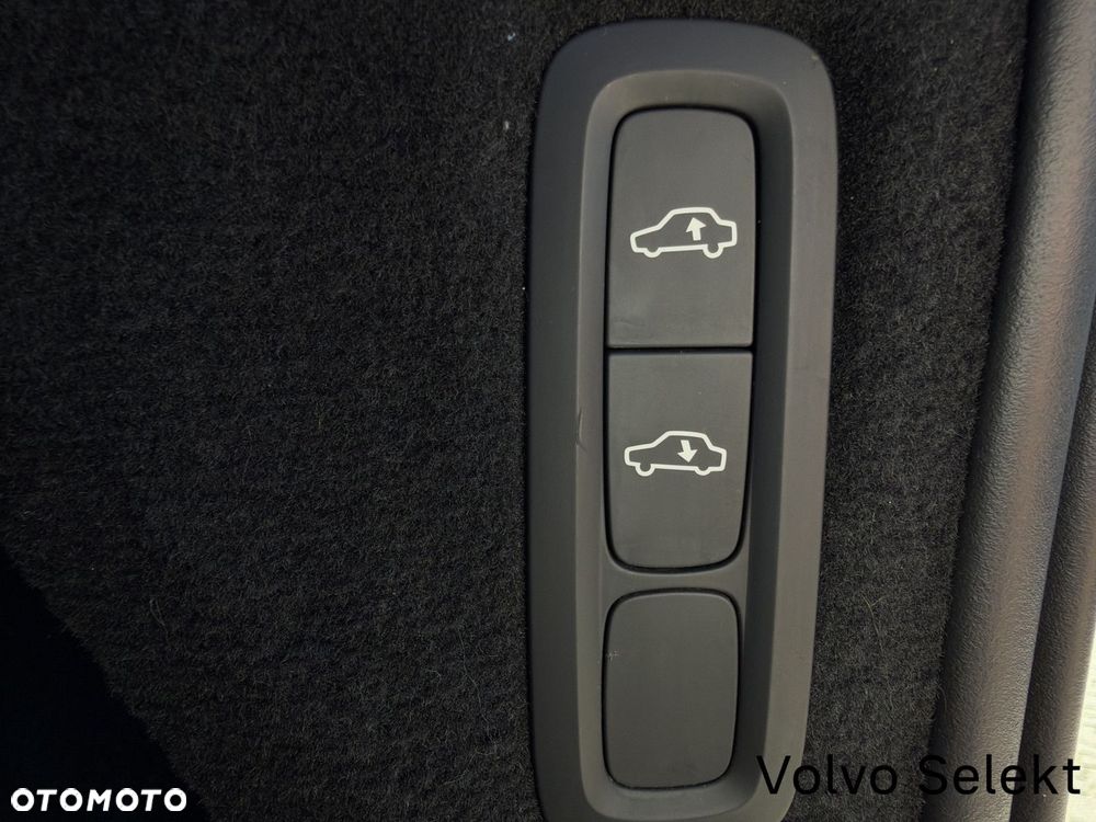 Volvo XC 90 - 29