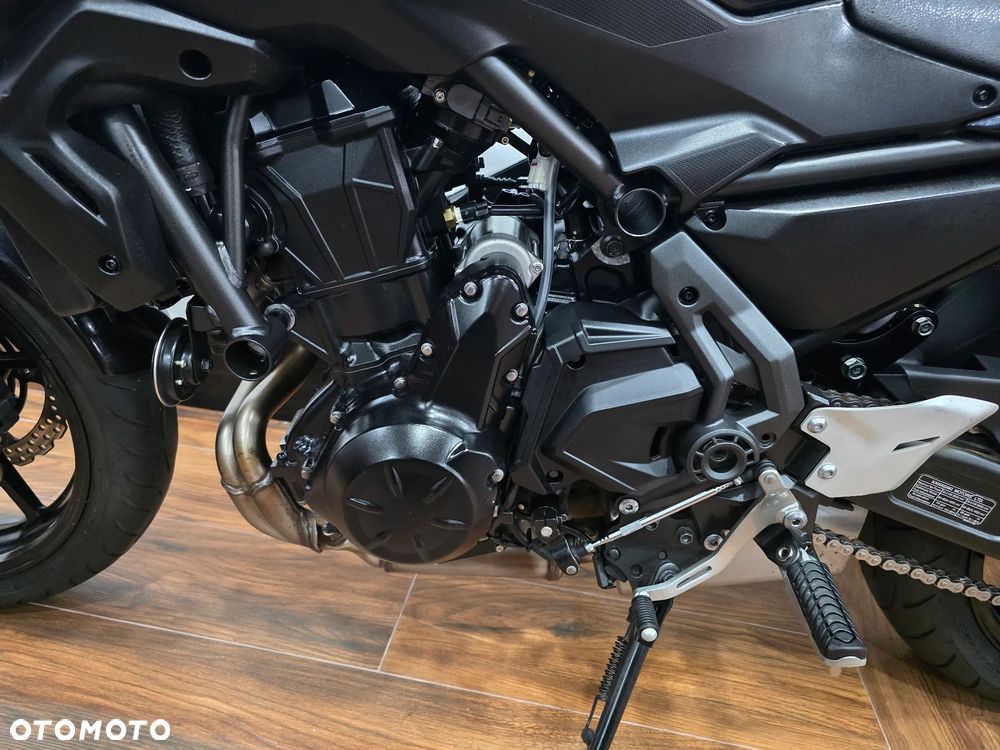 Kawasaki Z 650 - 33