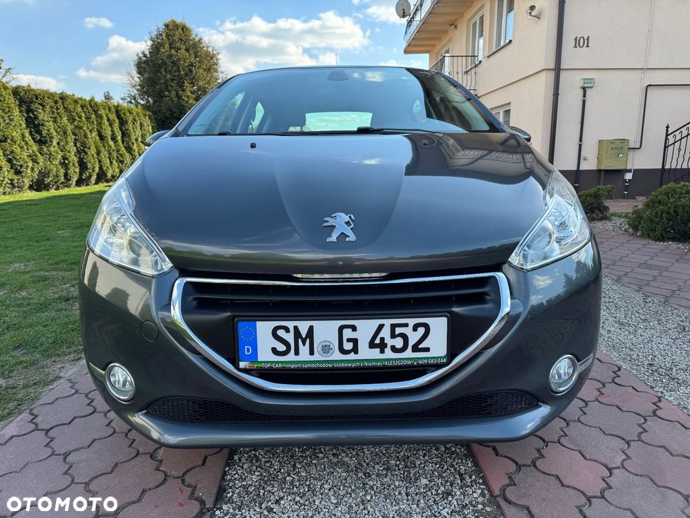 Peugeot 208 1.2 PureTech Allure - 13