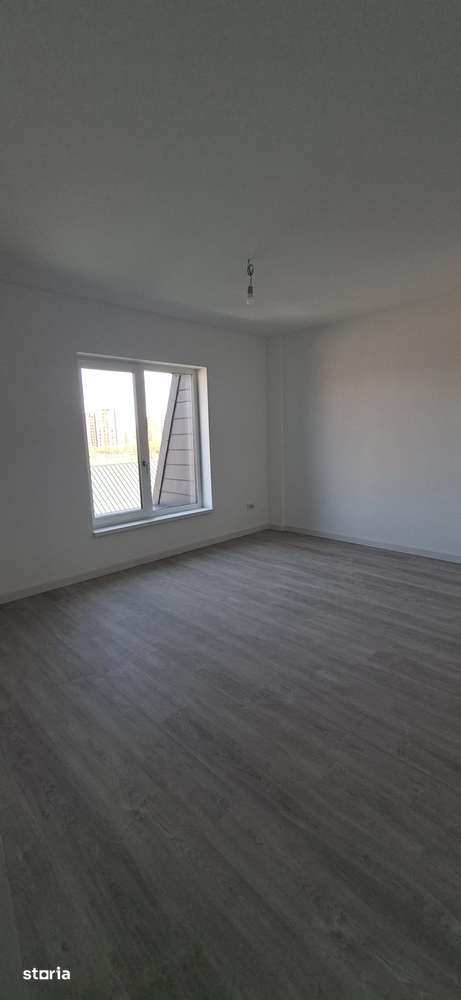 Apartament doua camere, intabulat, langa statia de autobuz, Visoianu — fotografia 3