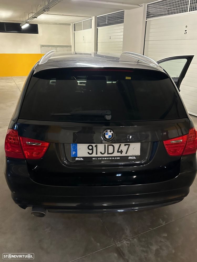 BMW 318 d - 5