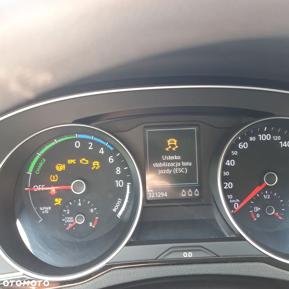 Volkswagen Passat - 9