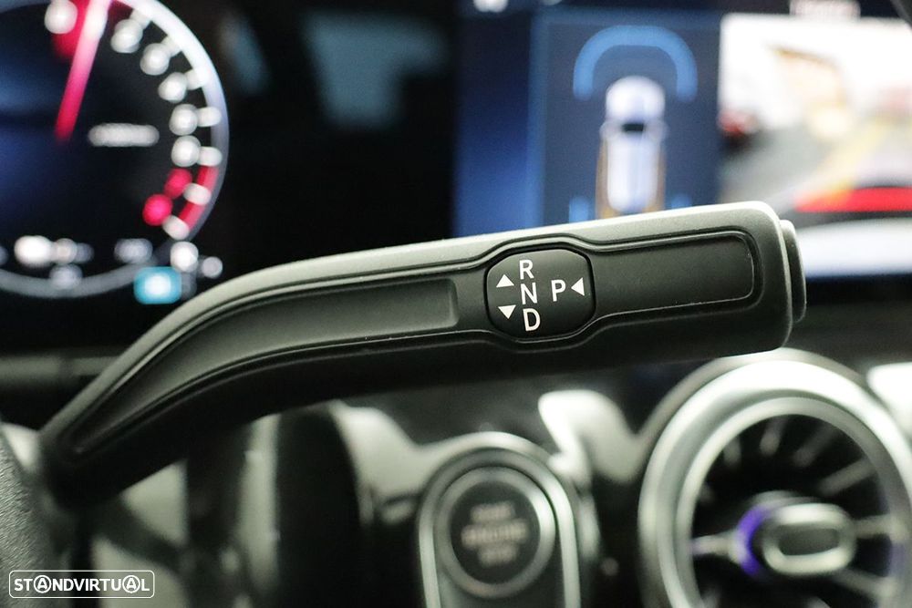 Mercedes-Benz B 250 e AMG Line - 18