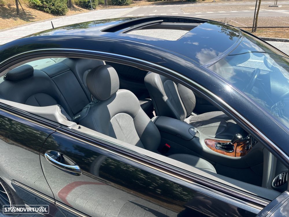 Mercedes-Benz CLK 220 CDi Elegance Aut. - 3