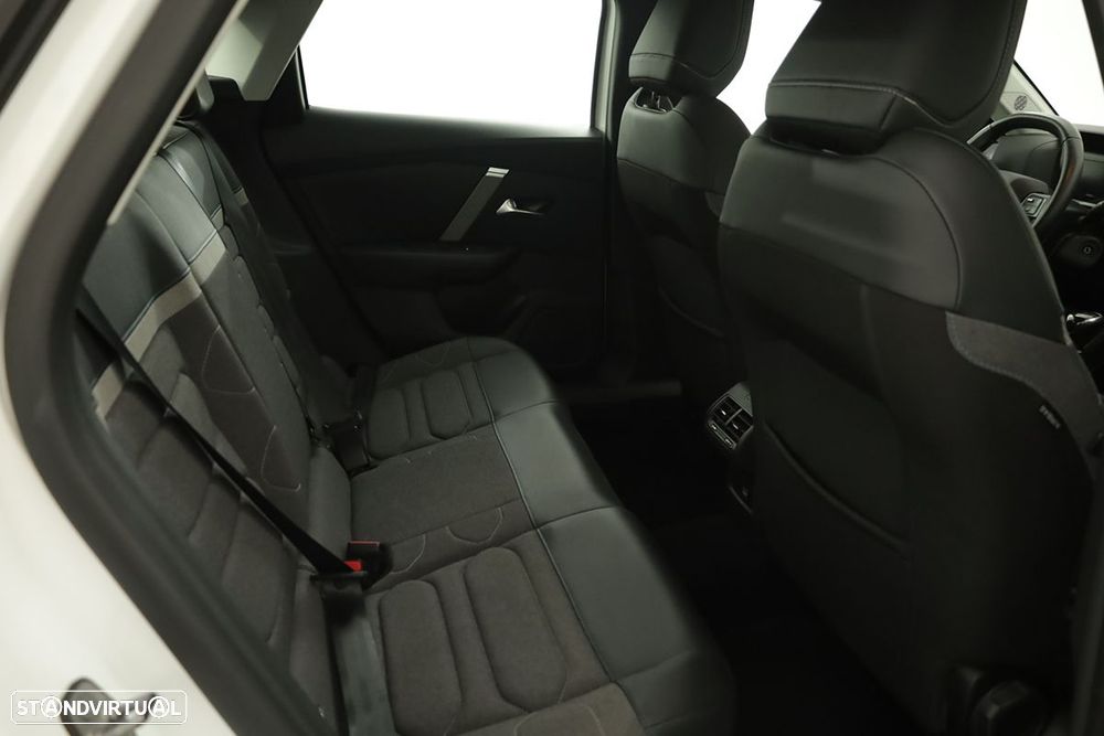 Citroën C4 1.2 PureTech Plus - 21