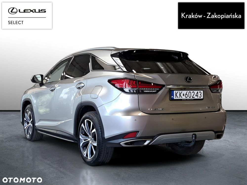 Lexus RX - 8