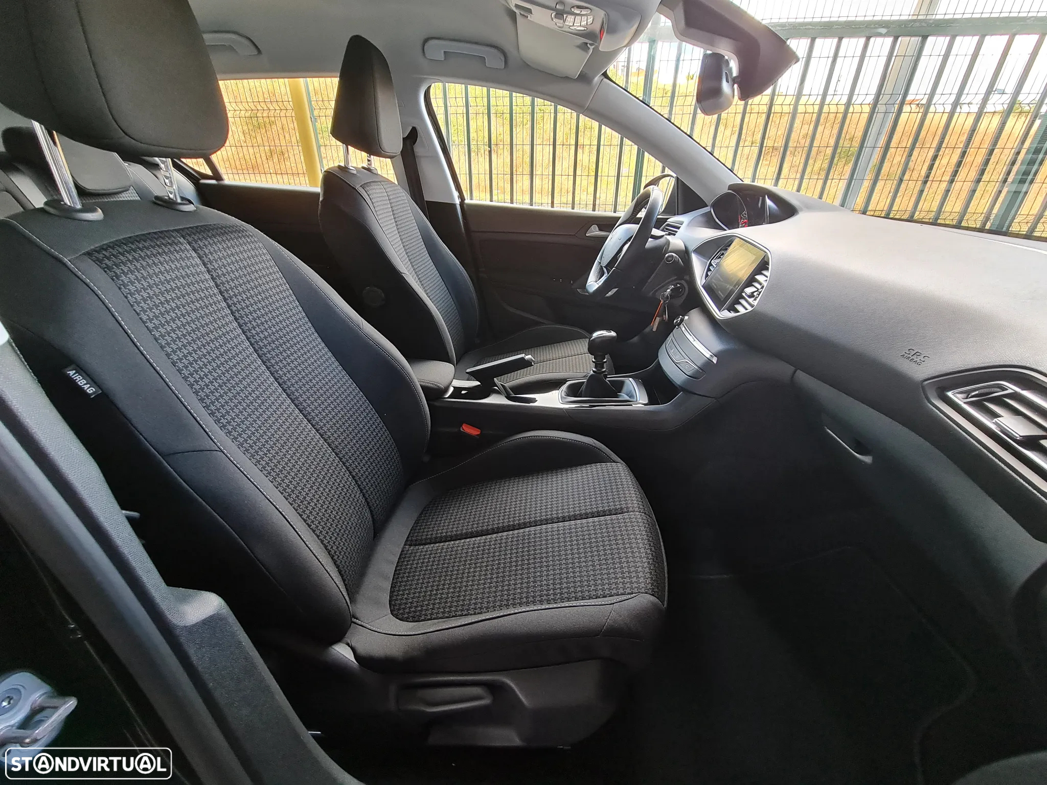Peugeot 308 1.2 PureTech Active Pack - 10