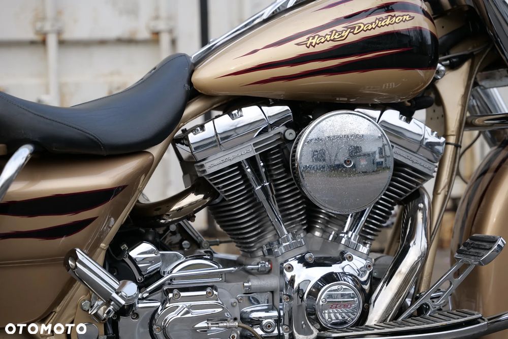 Harley-Davidson Touring Road King - 22