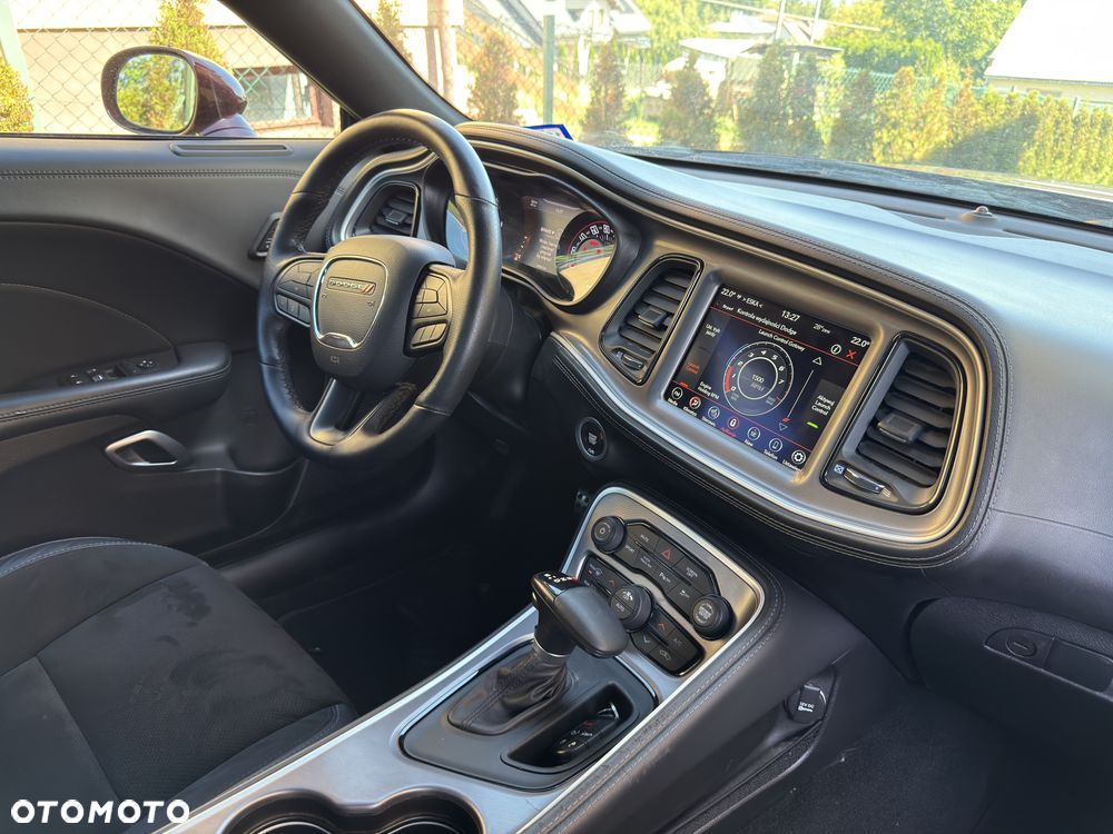Dodge Challenger 5.7 R/T - 17