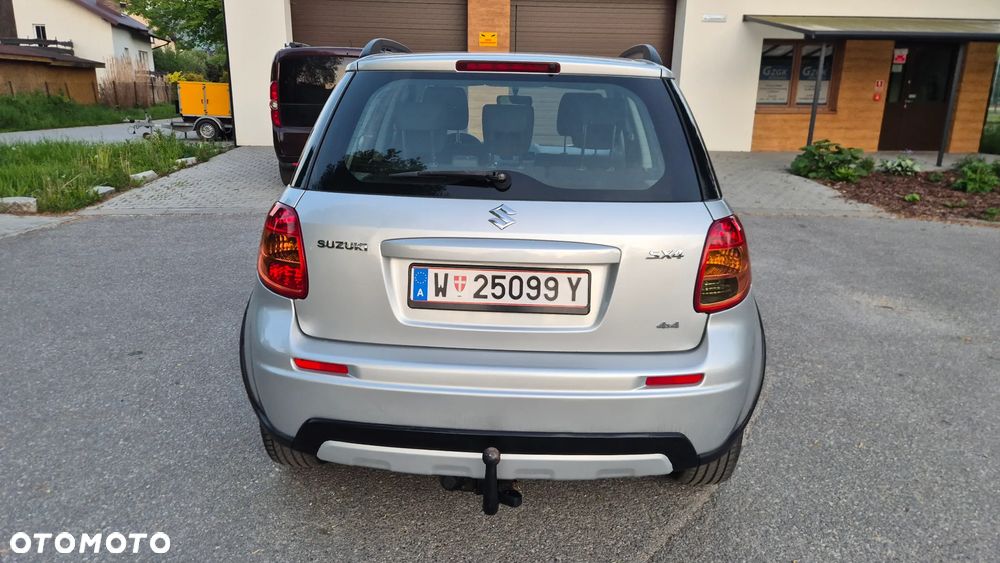 Suzuki SX4 1.6 VVT 4x4 Club - 14