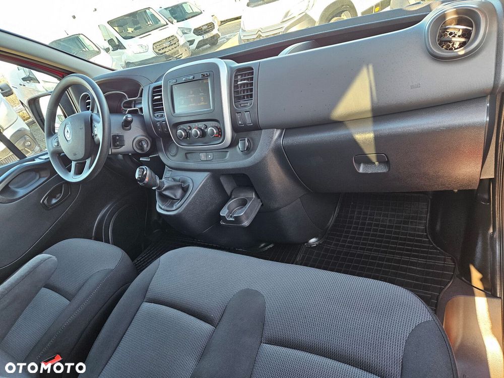 Renault Trafic L2H1 *69999zł NETTO* Brygadówka 6 osób 2.0dCi/120KM - 29