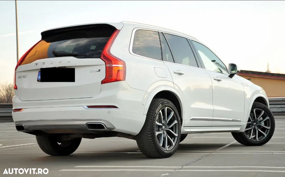 Volvo XC 90 - 5