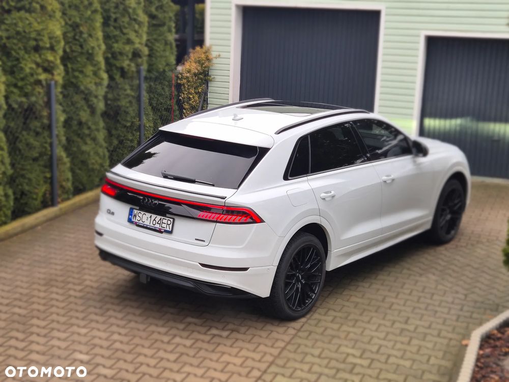 Audi Q8 - 14