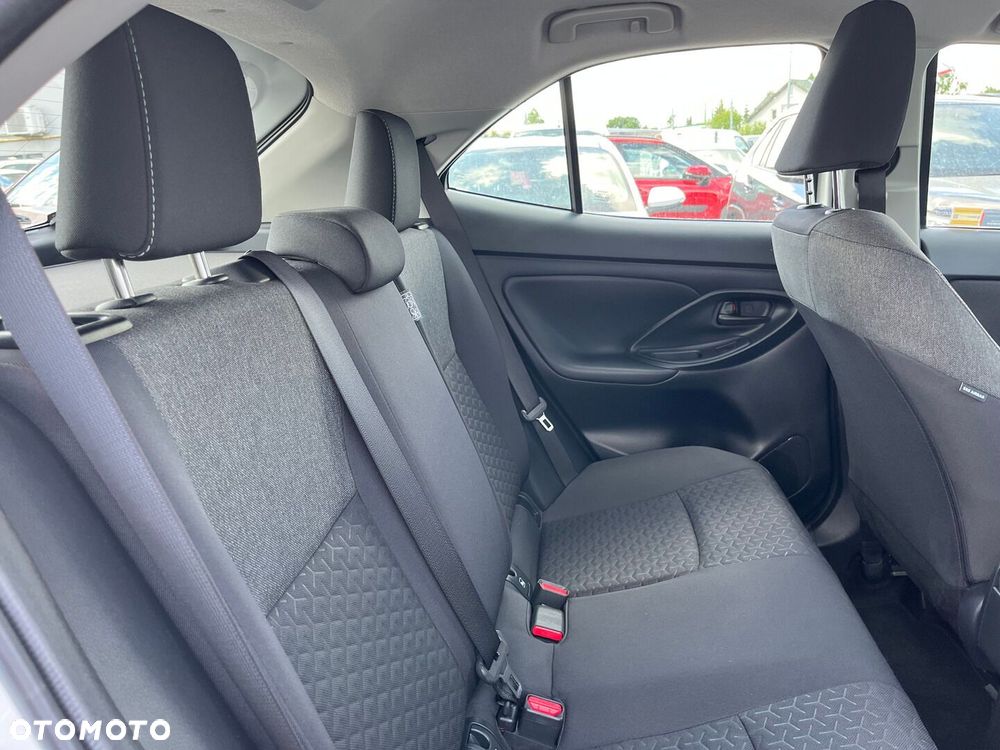 Toyota Yaris Cross Hybrid 1.5 Comfort - 31