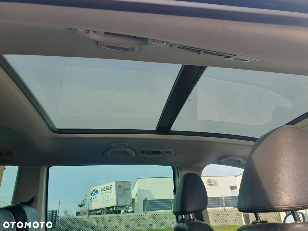 Volkswagen Sharan 2.0 TDI 4Motion BlueMotion Technology Highline - 16