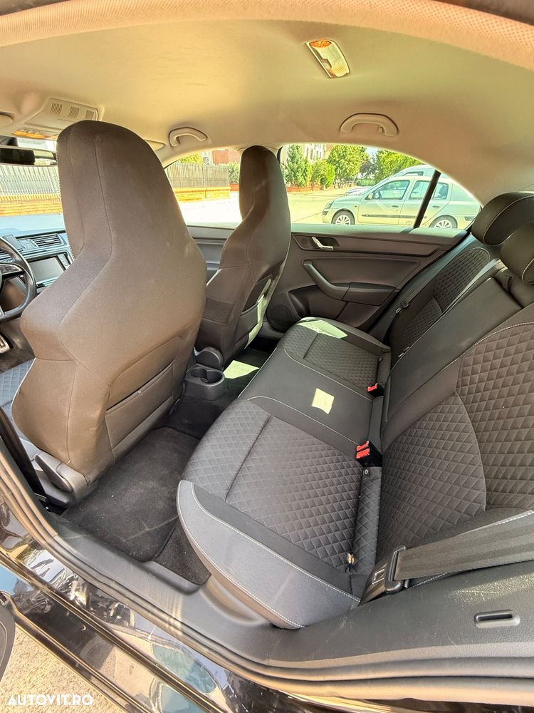 Skoda RAPID 1.2 TSI Style DSG - 9