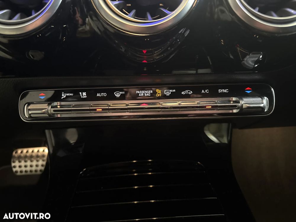 Mercedes-Benz A 200 MHEV 7G-DCT - 19