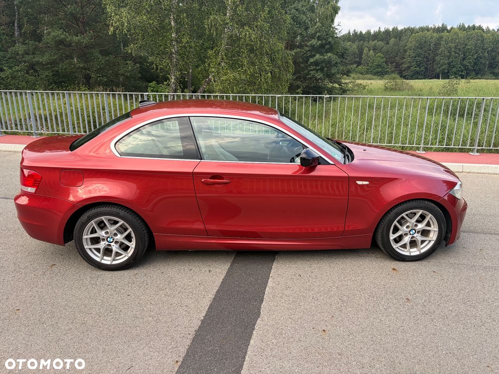 BMW Seria 1 118d Limited Edition Lifestyle mit M Sportpaket - 6