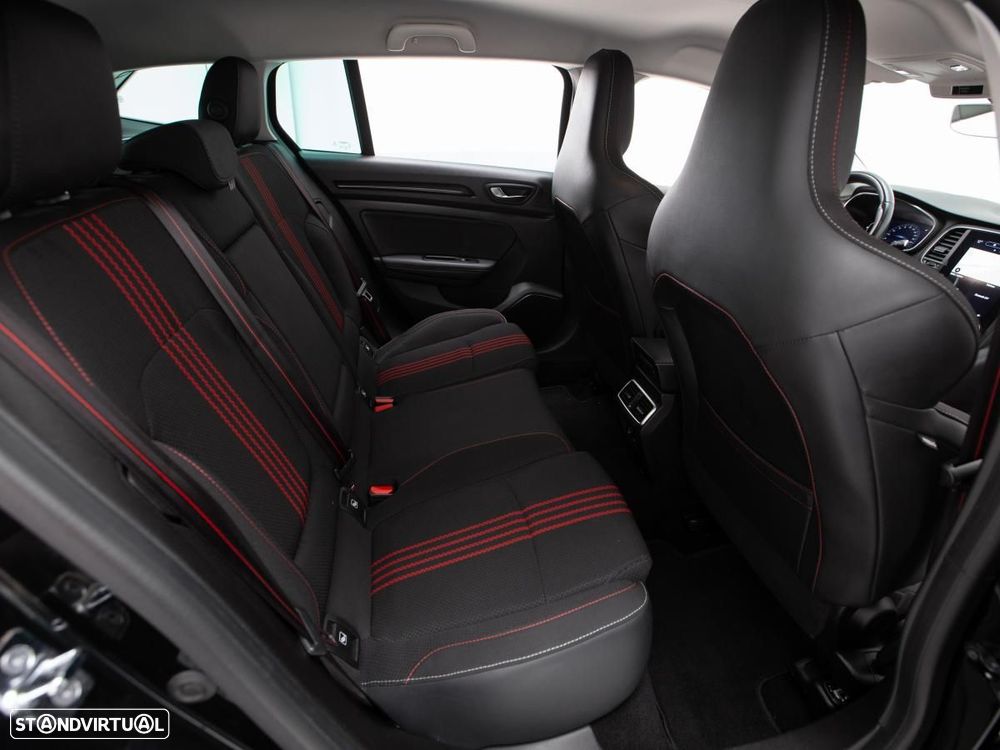 Renault Mégane Sport Tourer 1.5 Blue dCi R.S. Line EDC - 12