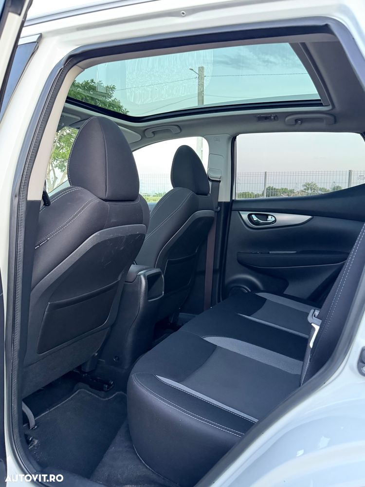Nissan Qashqai 1.2 DIG-T Start/Stop N-Connecta - 8