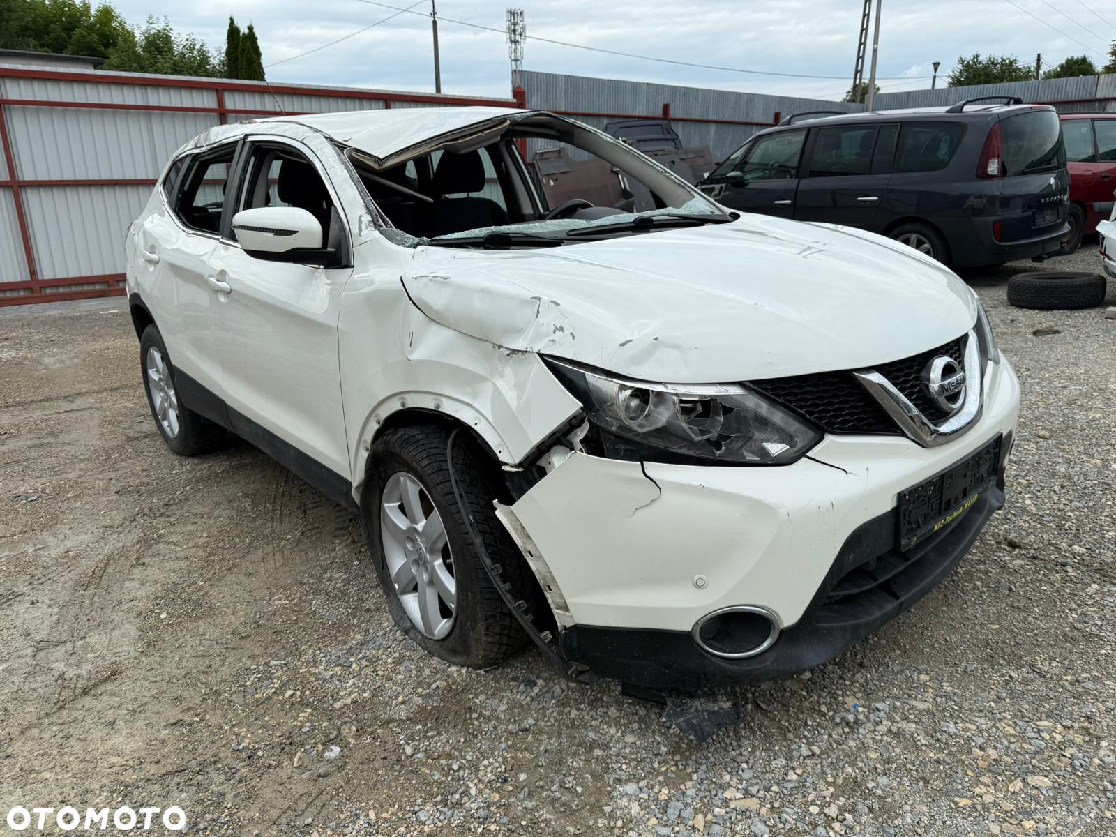 Nissan Qashqai 1.6 dCi TEKNA - 4