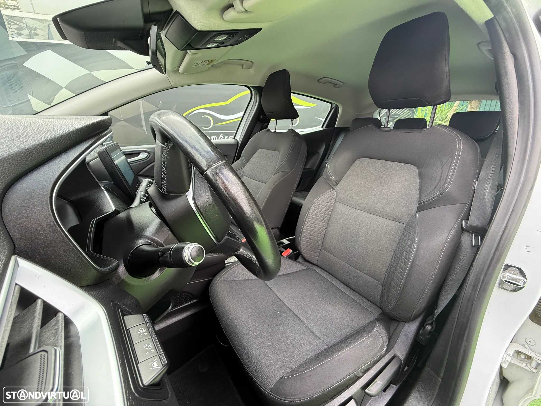 Renault Clio 1.5 Blue dCi Intens - 13