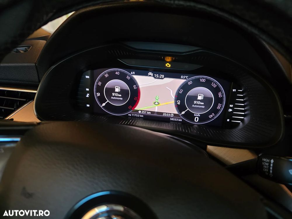 Skoda Kamiq 1.0 TSI Style - 5