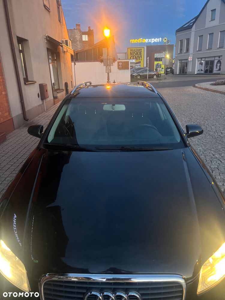 Audi A4 Avant - 4