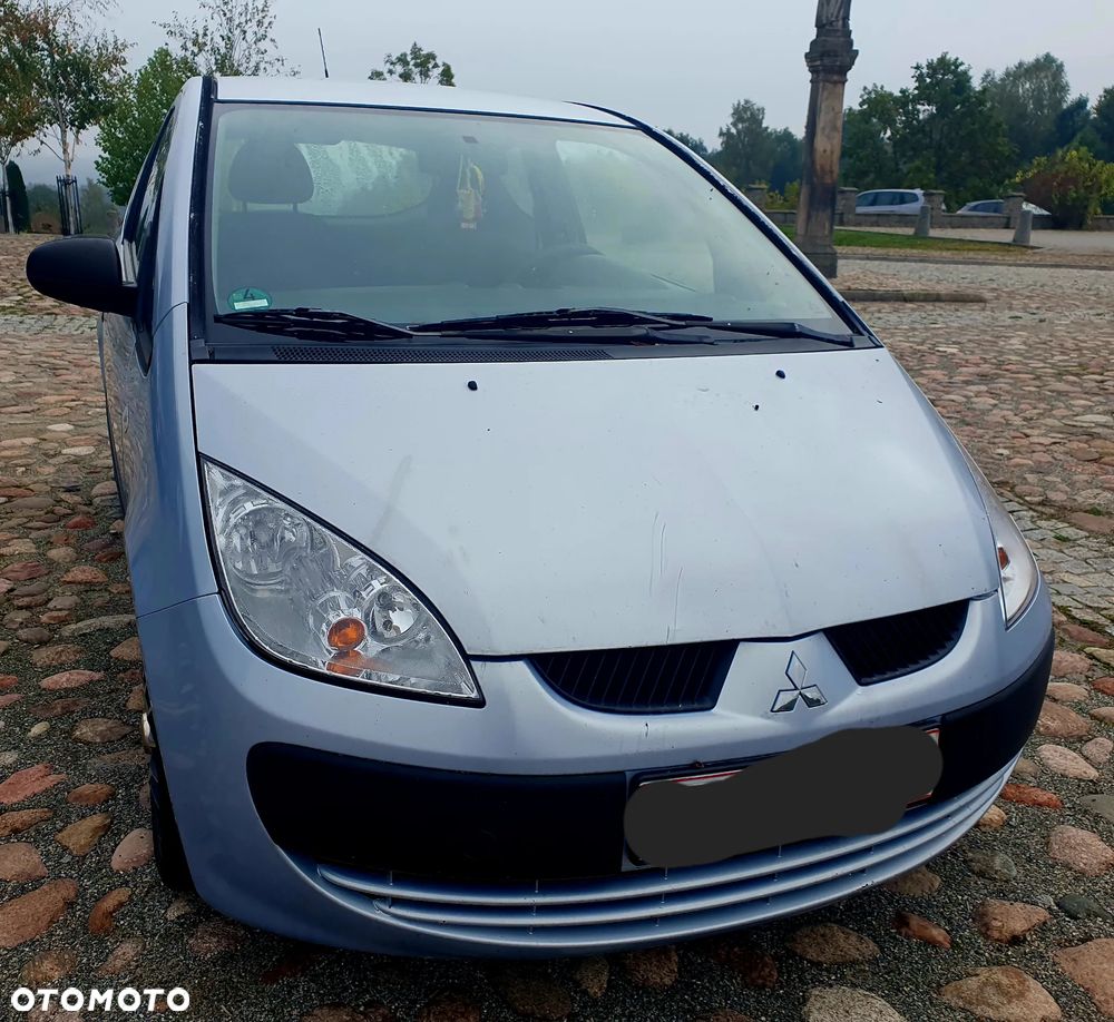 Mitsubishi Colt - 2